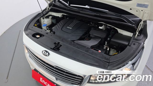 Kia Canival 2018 — photo 6
