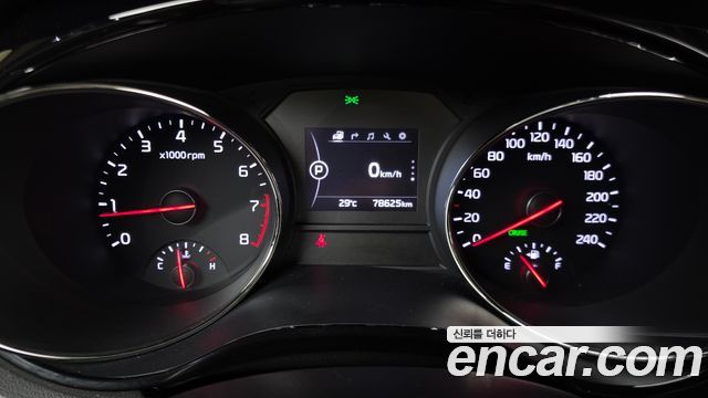 Kia Canival 2018 — photo 8