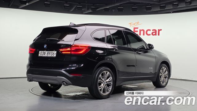 BMW X1 2018 — photo 2