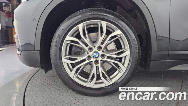BMW X1 2018 — photo 5