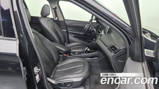 BMW X1 2018 — photo 11