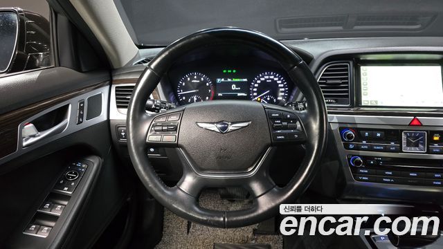 Genesis G80 2018 — photo 11