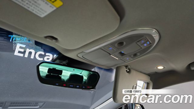 Genesis G80 2018 — photo 19