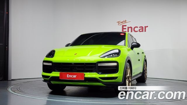 Porsche Cayenne 2022 — photo 3