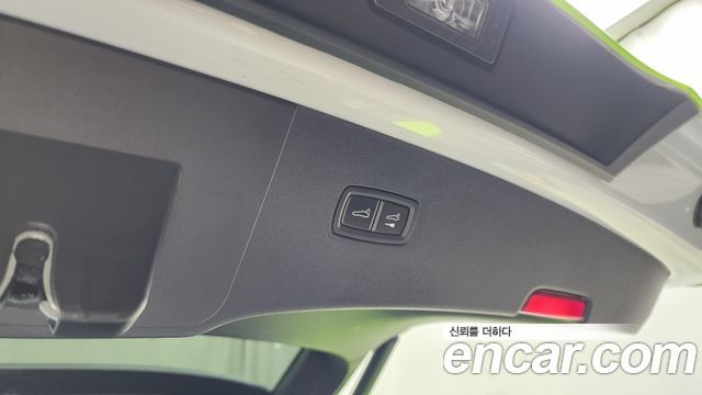 Porsche Cayenne 2022 — photo 33