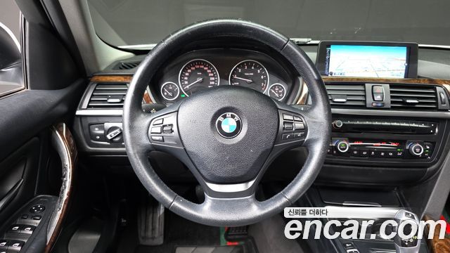 BMW 3-Series 2014 — photo 12