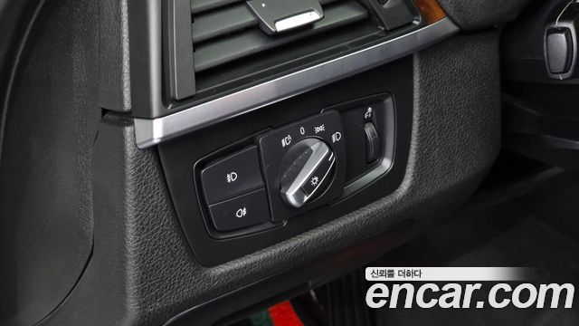 BMW 3-Series 2014 — photo 15