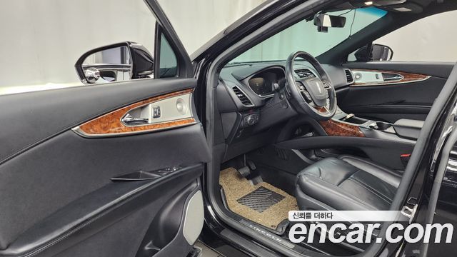 Lincoln Nautilus 2020 — photo 10