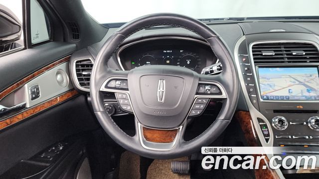 Lincoln Nautilus 2020 — photo 13