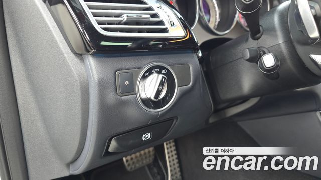 Mercedes-Benz CLS-Class 2017 — photo 17