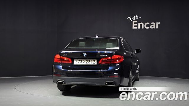 BMW 5-Series 2018 — photo 4