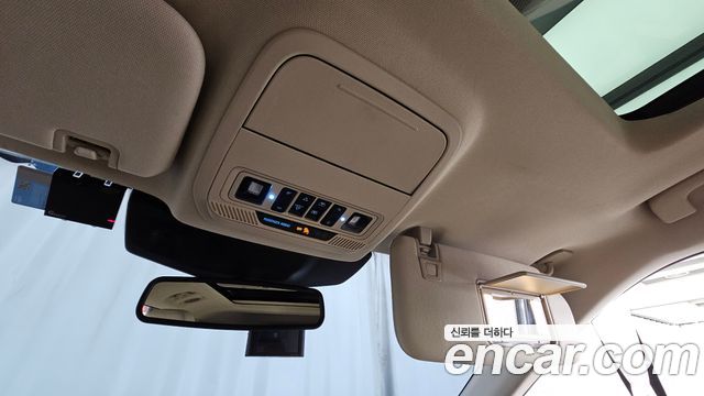 Ford Explorer 2021 — photo 31