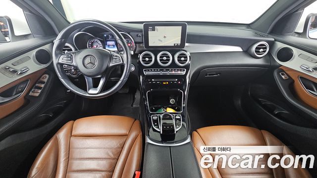 Mercedes-Benz GLC-Class 2017 — photo 7