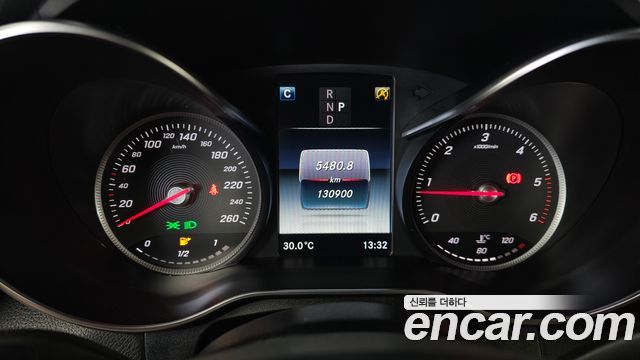 Mercedes-Benz GLC-Class 2017 — photo 8