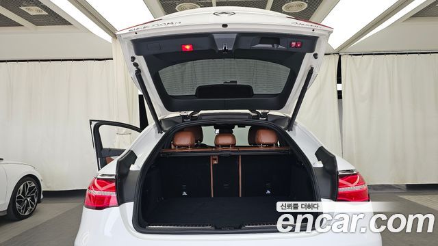Mercedes-Benz GLC-Class 2017 — photo 20