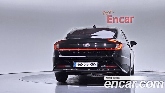 Hyundai Sonata 2022 — photo 4