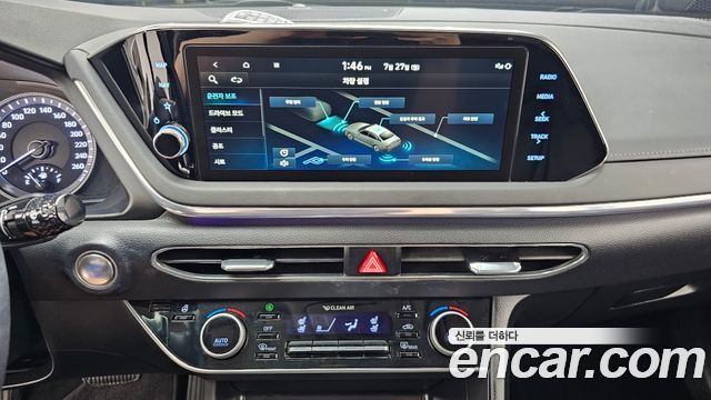 Hyundai Sonata 2022 — photo 20