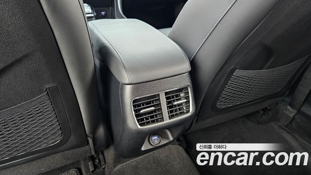 Hyundai Sonata 2022 — photo 25