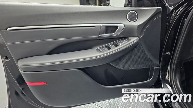Hyundai Sonata 2022 — photo 14