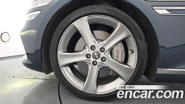 Genesis G80 2022 — photo 5
