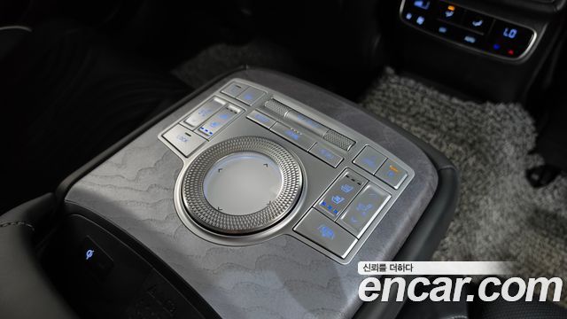 Genesis G80 2022 — photo 26