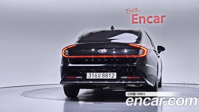 Hyundai Sonata 2022 — photo 4
