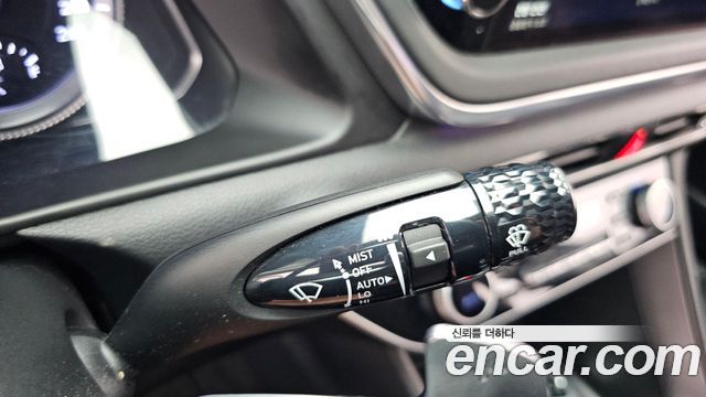 Hyundai Sonata 2022 — photo 23