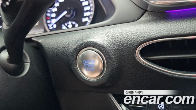 Hyundai Sonata 2022 — photo 28