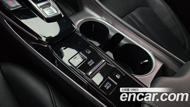Hyundai Sonata 2022 — photo 29