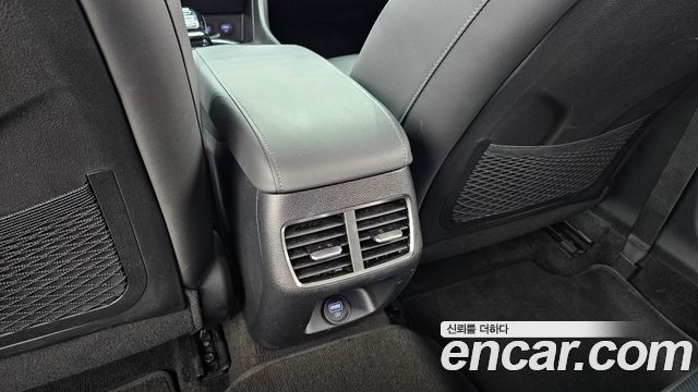 Hyundai Sonata 2022 — photo 35