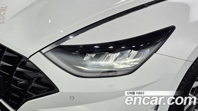 Hyundai Sonata 2022 — photo 8