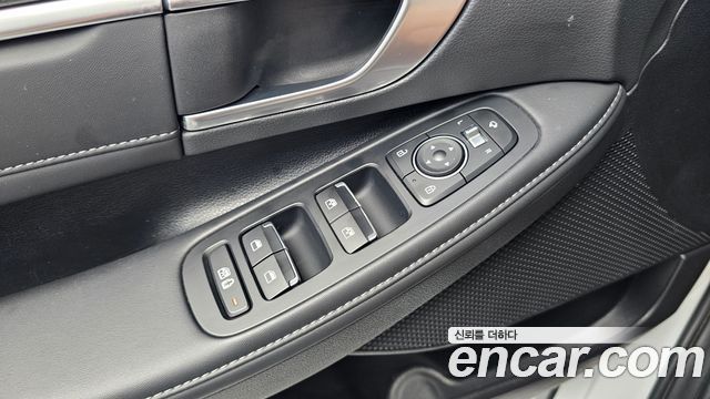 Hyundai Sonata 2022 — photo 28