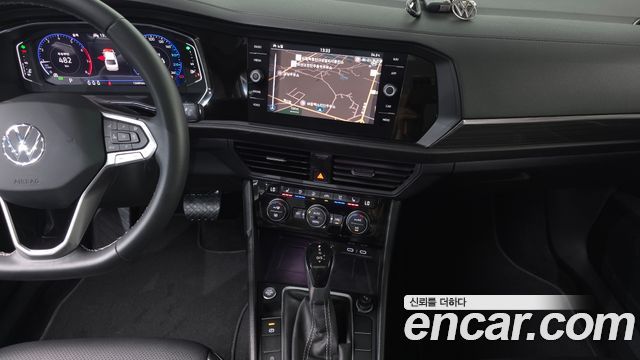 Volkswagen Jetta 2023 — photo 20