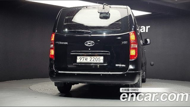 Hyundai Starex 2015 — photo 4
