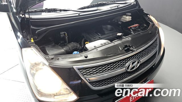 Hyundai Starex 2015 — photo 6