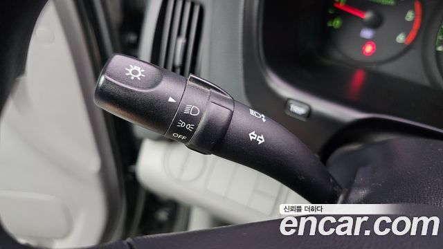 Hyundai Starex 2015 — photo 16