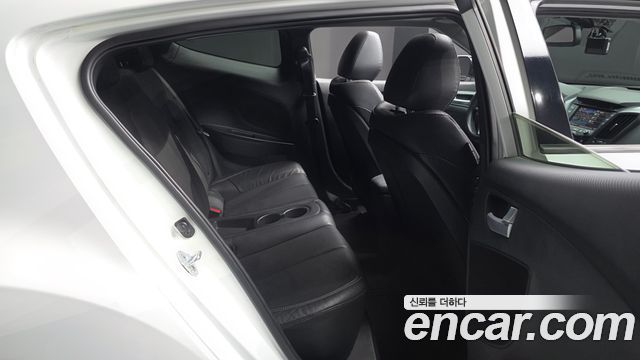 Hyundai Veloster 2013 — photo 11