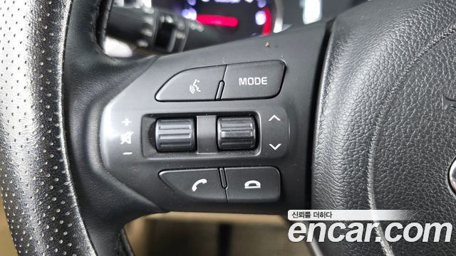 Kia Canival 2019 — photo 25