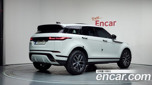 Land Rover Range Rover Evoque 2024 — photo 2