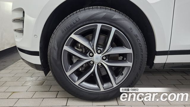 Land Rover Range Rover Evoque 2024 — photo 5