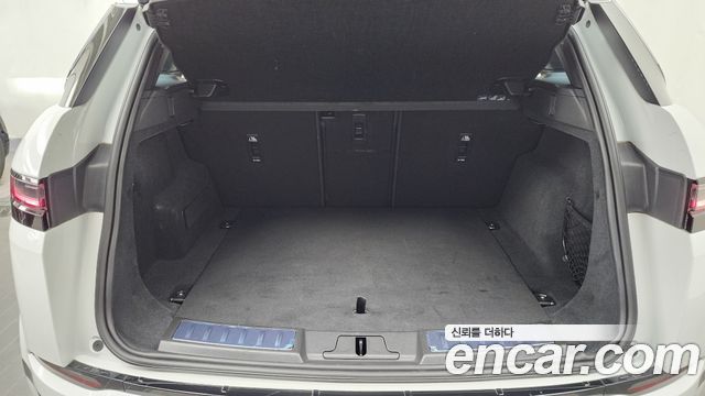 Land Rover Range Rover Evoque 2024 — photo 20