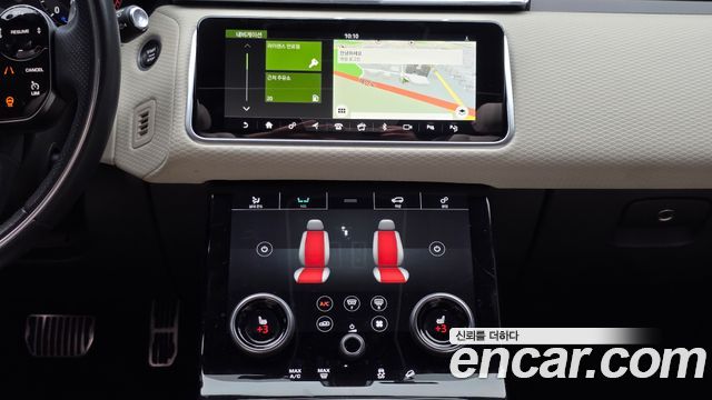Land Rover Range Rover Velar 2019 — photo 27