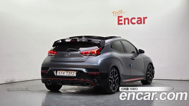 Hyundai Veloster 2019 — photo 2