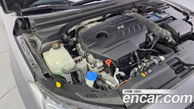 Hyundai Veloster 2019 — photo 6