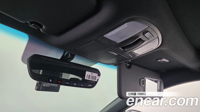 Hyundai Veloster 2019 — photo 23