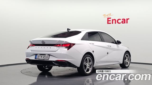 Hyundai AVANTE 2021 — photo 2
