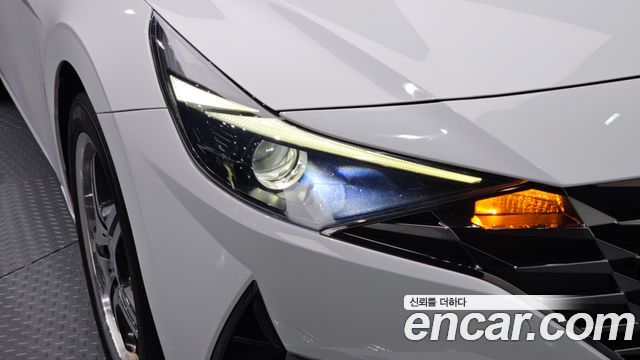 Hyundai AVANTE 2021 — photo 8