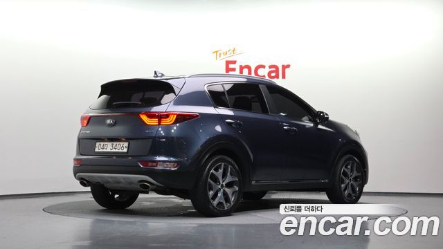 Kia Sportage 2018 — photo 2