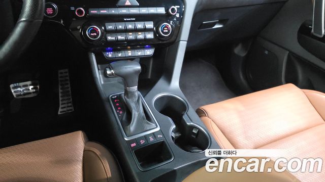 Kia Sportage 2018 — photo 12