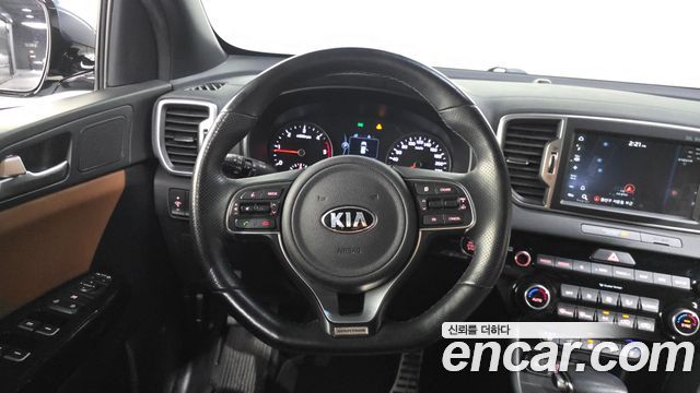 Kia Sportage 2018 — photo 19
